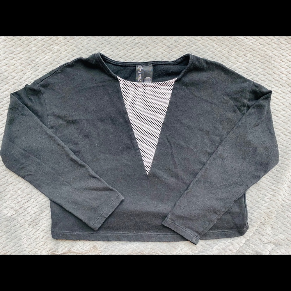 Women’s Black and White mesh casual or workout top